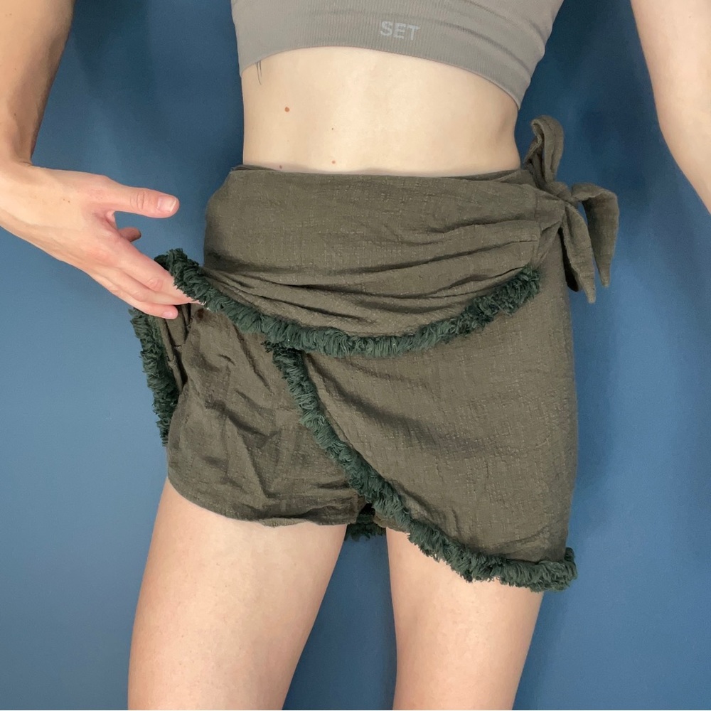 Princess Polly skort - Picture 3 of 4